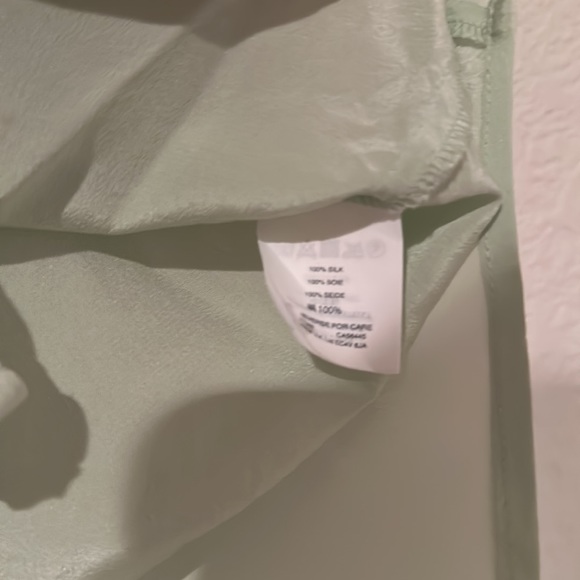 Silk button down - Picture 3 of 3